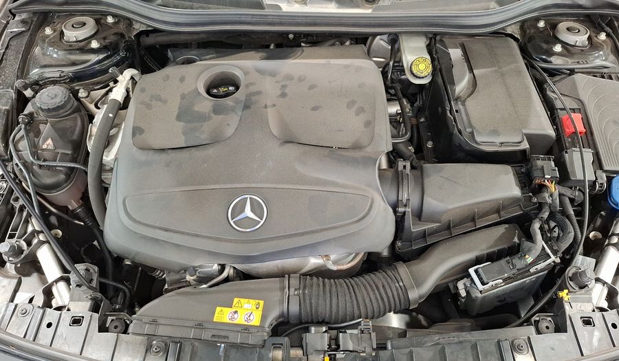 Mercedes Benz Clase Gla 2.0 GLA 250 SPORT DCT Suv 2018