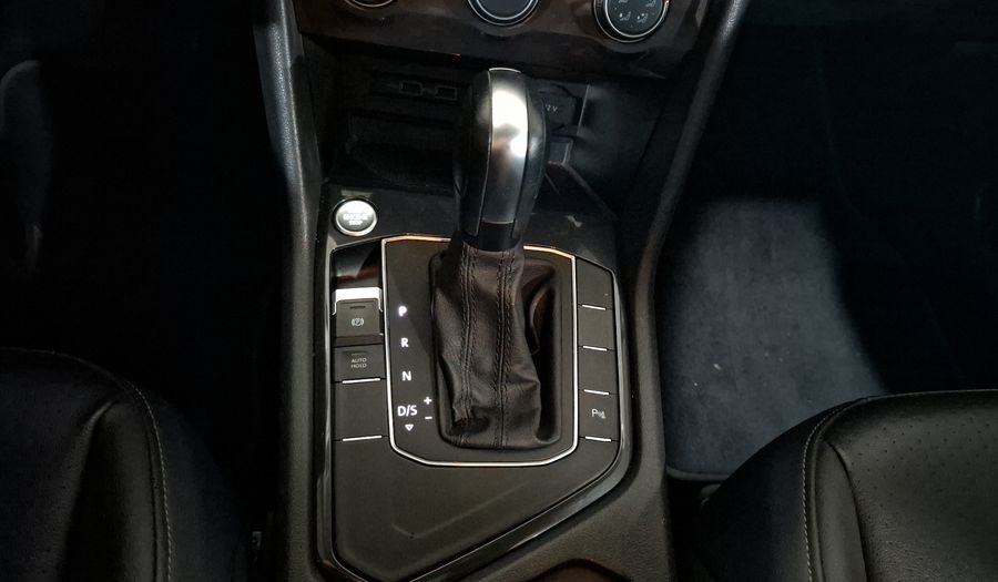 Volkswagen Tiguan 1.4 COMFORTLINE 3 FILA DCT Suv 2020