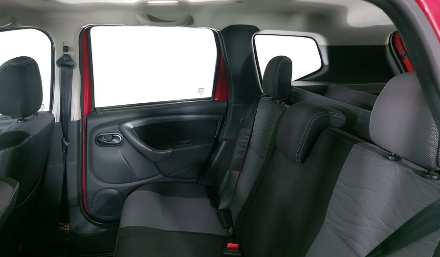 Renault Duster 2.0 DYNAMIQUE MEDIA NAV AT Suv 2015