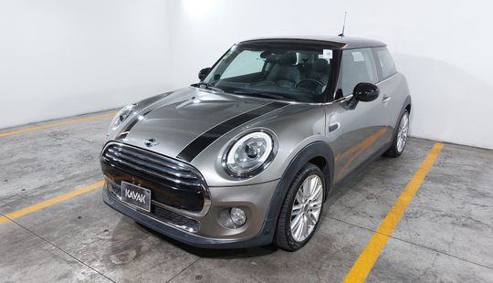 Mini • Cooper