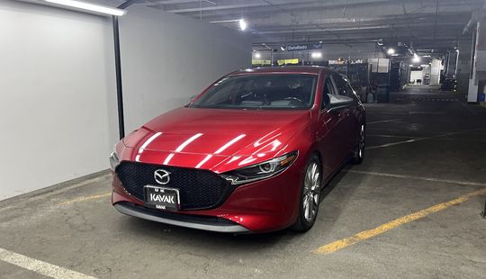 Mazda • Mazda 3