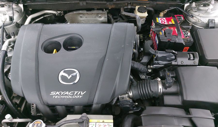 Mazda 3 2.0 SEDAN I TOURING TA Sedan 2015
