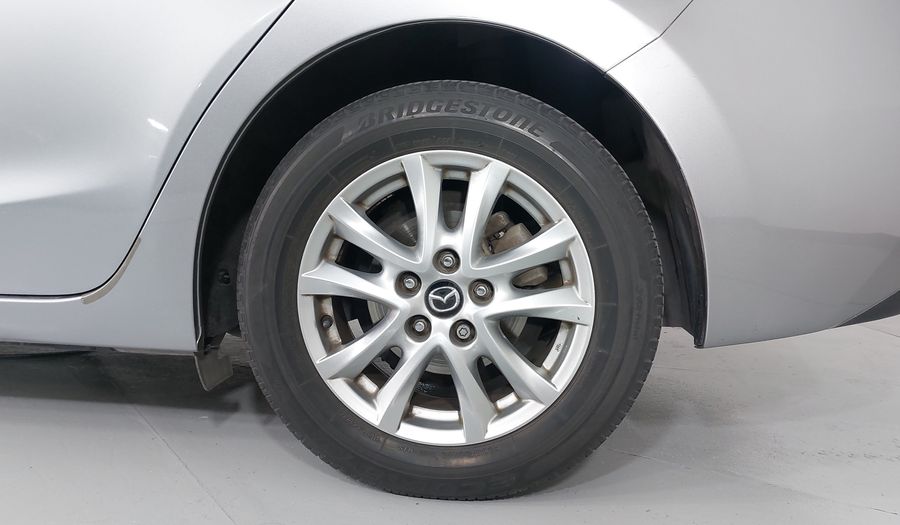 Mazda 3 2.0 SEDAN I TOURING TA Sedan 2015