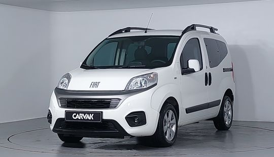 Fiat • Fiorino Combi