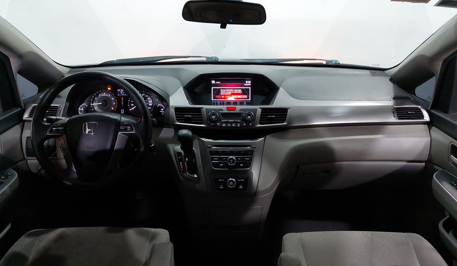 Honda Odyssey 3.5 LX AT Minivan 2015