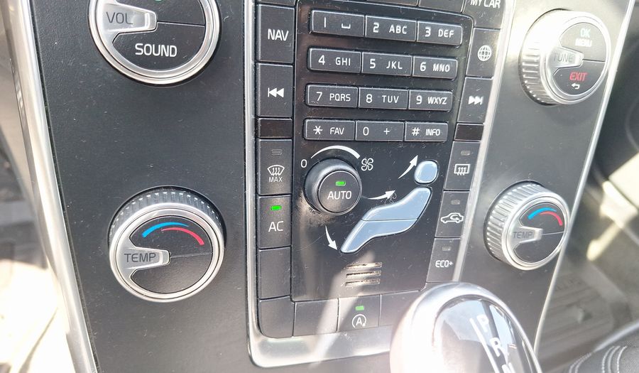 Volvo S60 1.5 T3 COMFORT PLUS POWERSHIFT Sedan 2019