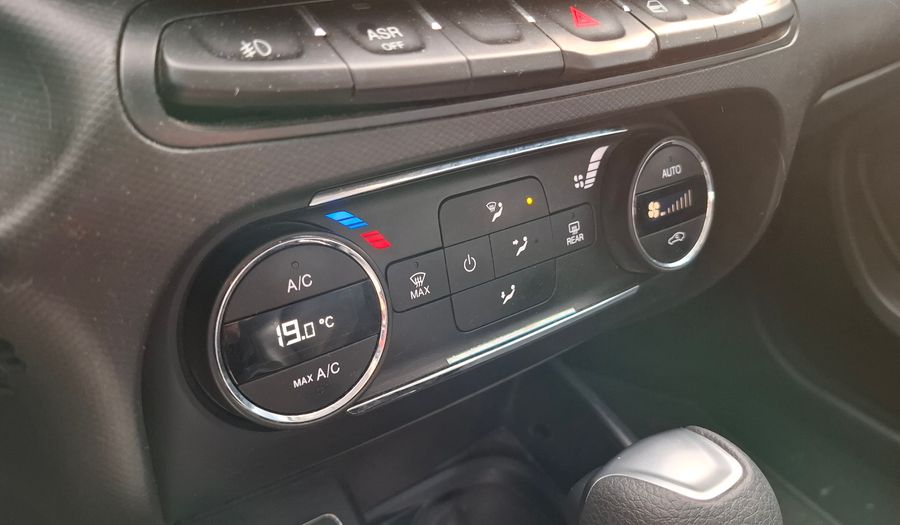 Fiat Cronos 1.8 PRECISION AUTO Sedan 2021