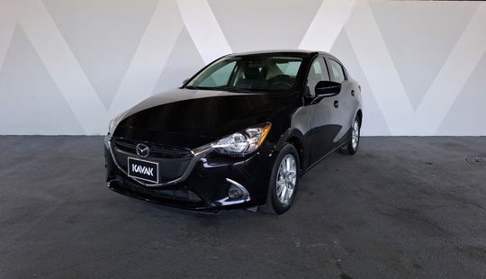 Mazda • Mazda 2