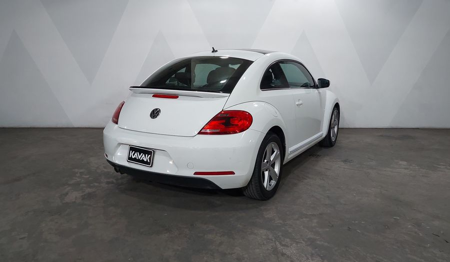 Volkswagen Beetle 2.5 SPORT MT Hatchback 2016