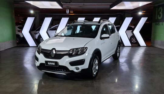 Renault • Sandero Stepway