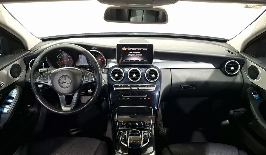 Mercedes Benz Clase C 2.0 200 SPORT AUTO Sedan 2018