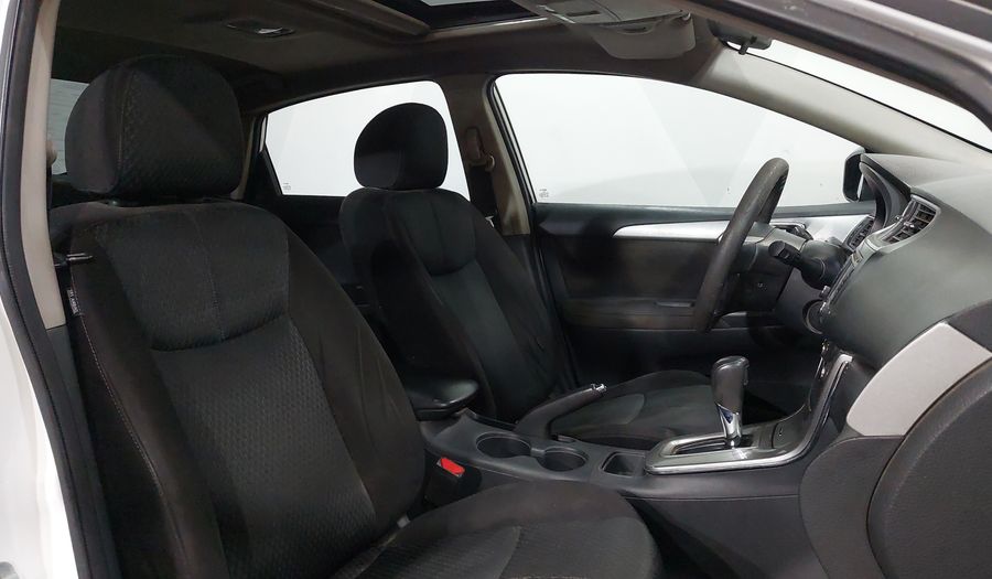 Nissan Sentra 1.8 SR NAVI CVT Sedan 2016
