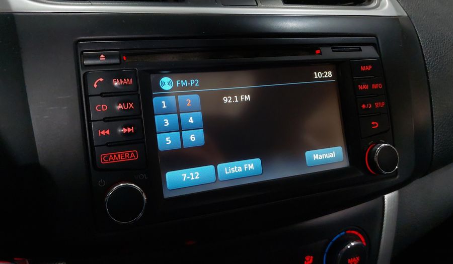 Nissan Sentra 1.8 SR NAVI CVT Sedan 2016