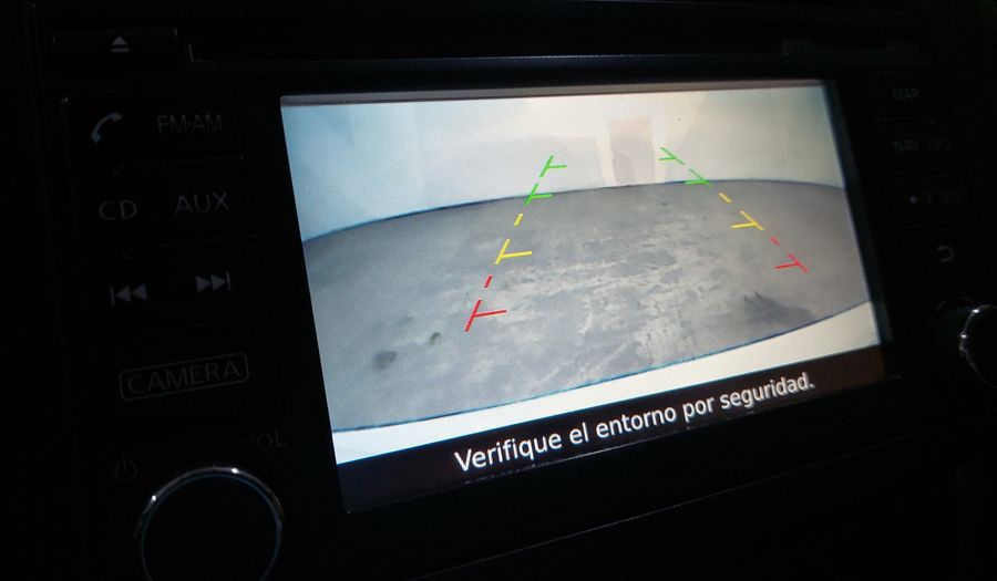 Nissan Sentra 1.8 SR NAVI CVT Sedan 2016