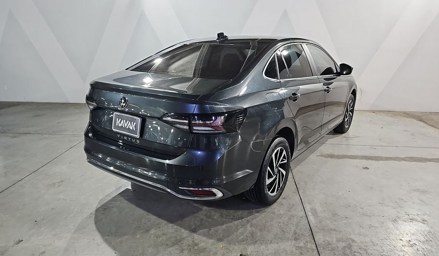 Volkswagen Virtus 1.6 COMFORTLINE AUTO Sedan 2023