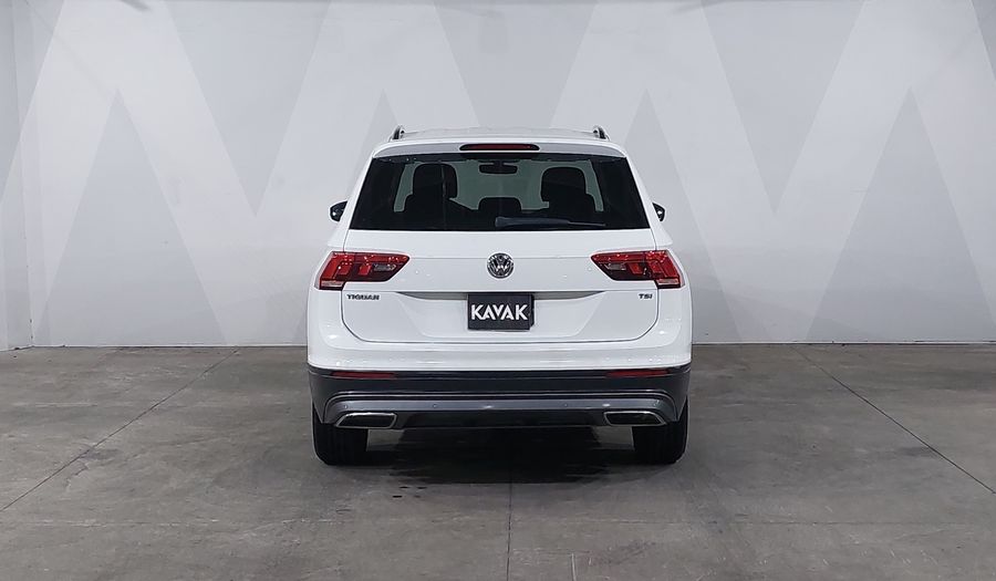 Volkswagen Tiguan 1.4 COMFORTLINE PIEL DCT Suv 2018