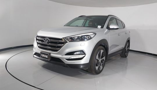 Hyundai • Tucson