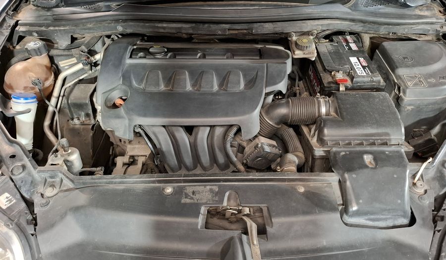 Citroen C4 2.0I SX 16V Sedan 2008