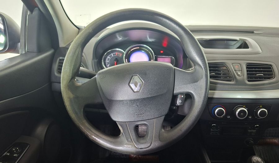 Renault Fluence 2.0 AUTHENTIQUE Sedan 2014