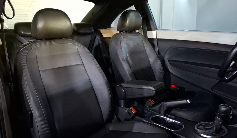 Volkswagen Beetle 2.5 SPORT TIPTRONIC Hatchback 2014