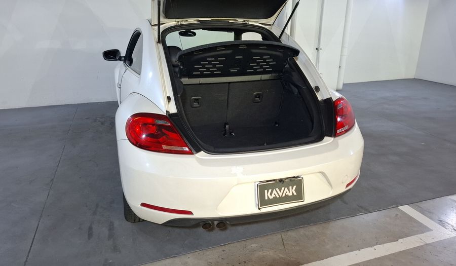 Volkswagen Beetle 2.5 SPORT TIPTRONIC Hatchback 2014