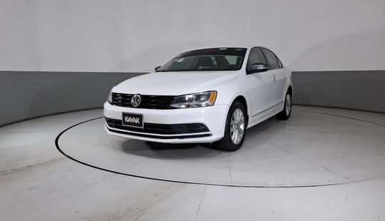 Volkswagen • Jetta