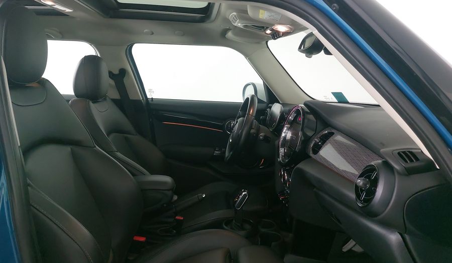 Mini Cooper 1.5 COOPER CLASSIC DCT Hatchback 2022