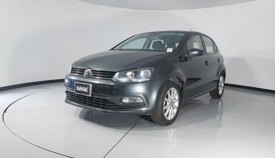 Volkswagen • Polo