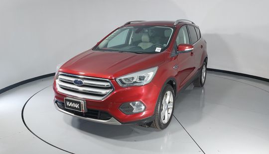 2019 • 57,700 km • Automático