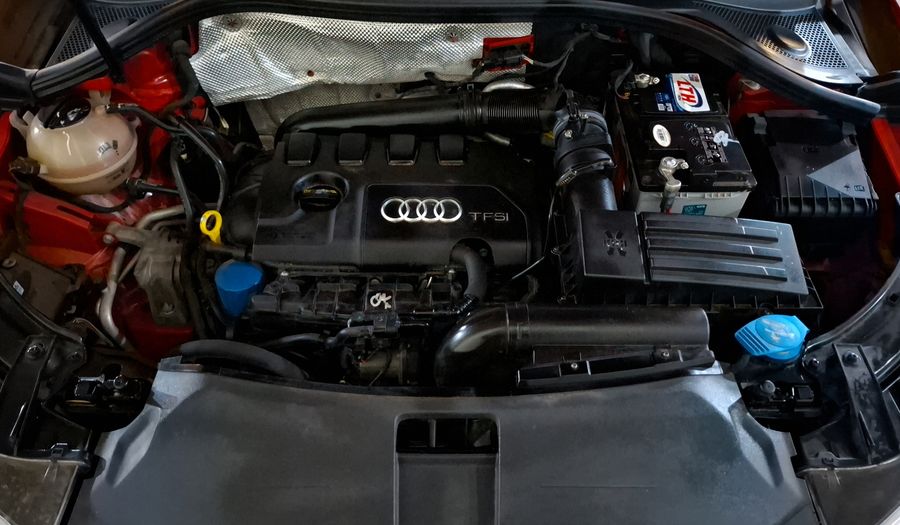 Audi Q3 2.0 LUXURY 170 HP S TRONIC Suv 2015