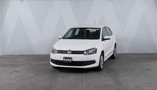 Volkswagen • Vento