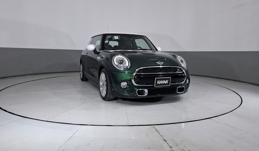 Mini Cooper S 2.0 COOPER HOT CHILI Hatchback 2017