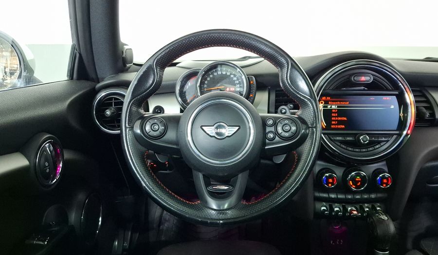 Mini Cooper S 2.0 COOPER HOT CHILI Hatchback 2017