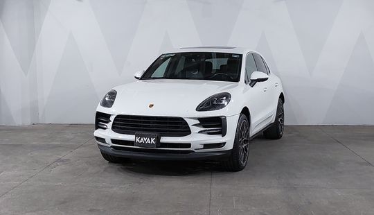 Porsche • Macan