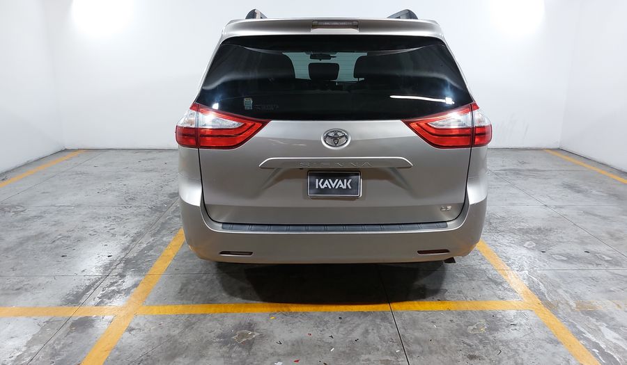 Toyota Sienna 3.5 LE AT Minivan 2017