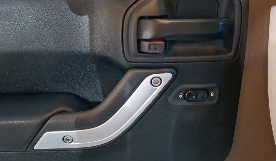 Jeep Wrangler 3.6 JK UNLIMITED SAHARA 4X4 ATX Suv 2018