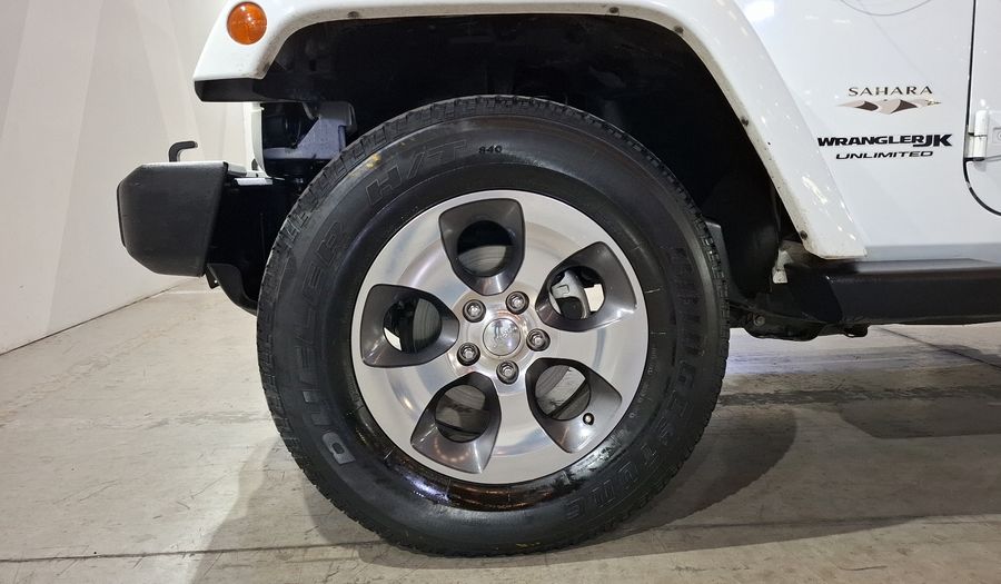 Jeep Wrangler 3.6 JK UNLIMITED SAHARA 4X4 ATX Suv 2018