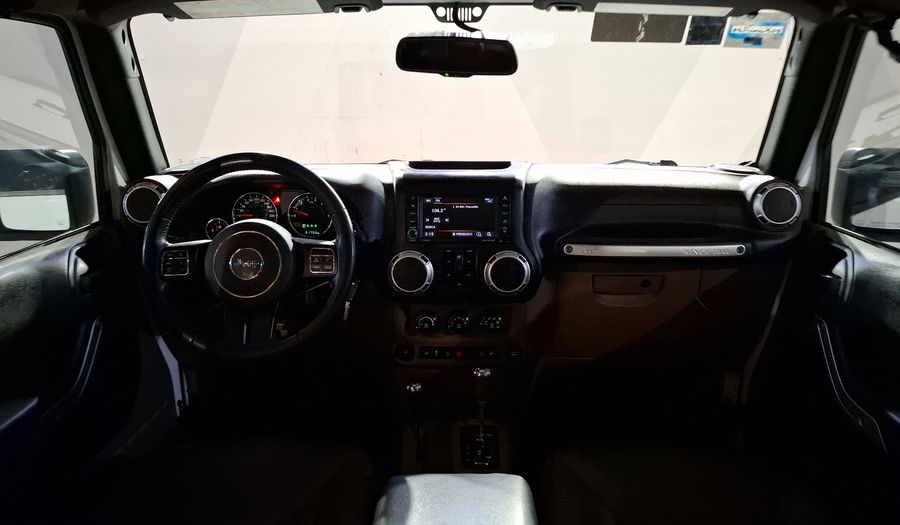 Jeep Wrangler 3.6 JK UNLIMITED SAHARA 4X4 ATX Suv 2018