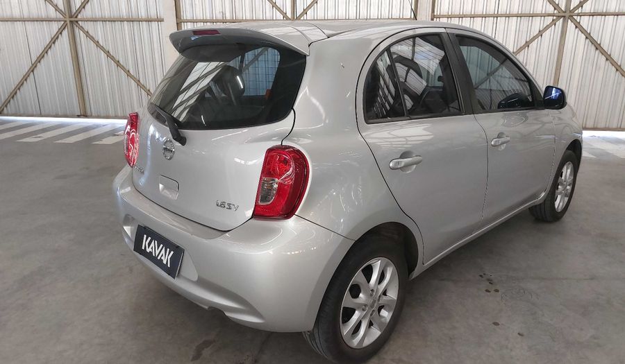 Nissan March SV Hatchback 2017