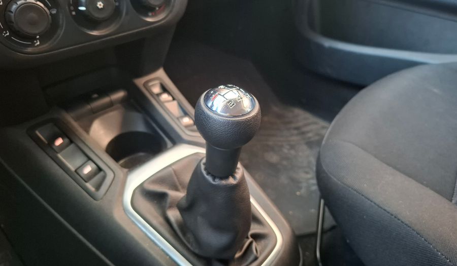 Peugeot 301 1.6 ALLURE Sedan 2018