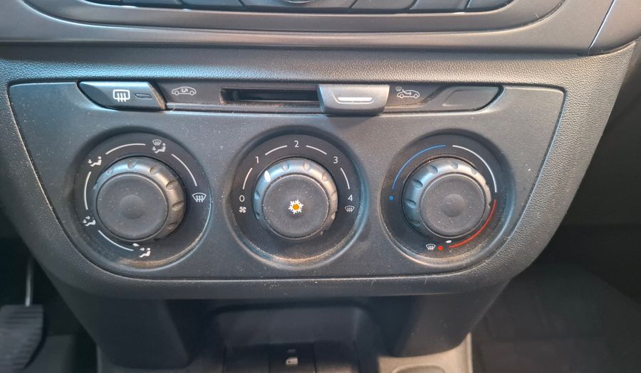 Peugeot 301 1.6 ALLURE Sedan 2018