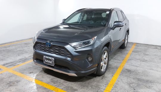 Toyota • RAV4