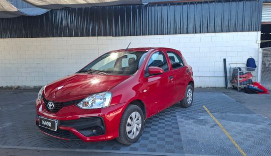 Toyota • Etios