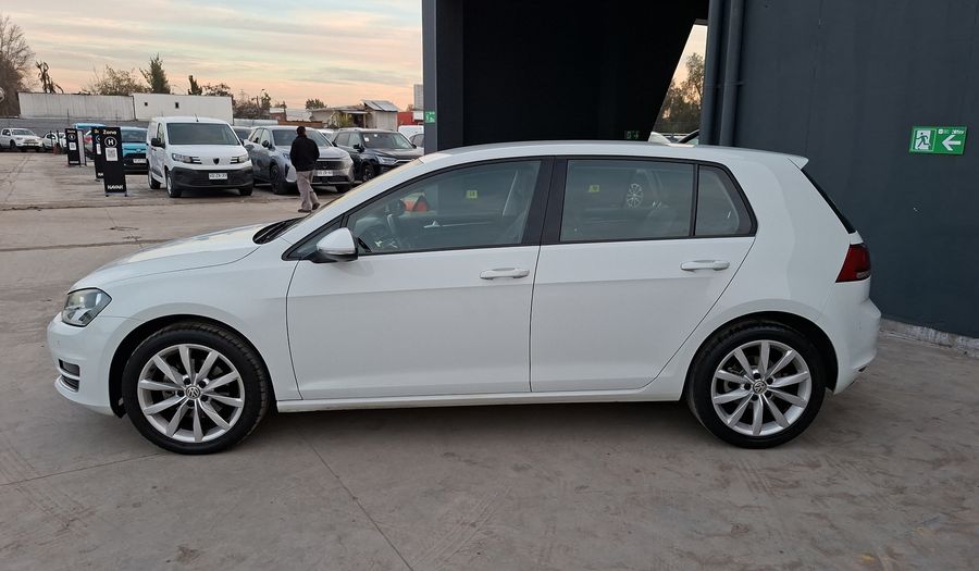 Volkswagen Golf 1.4 TSI DESIGN Hatchback 2017