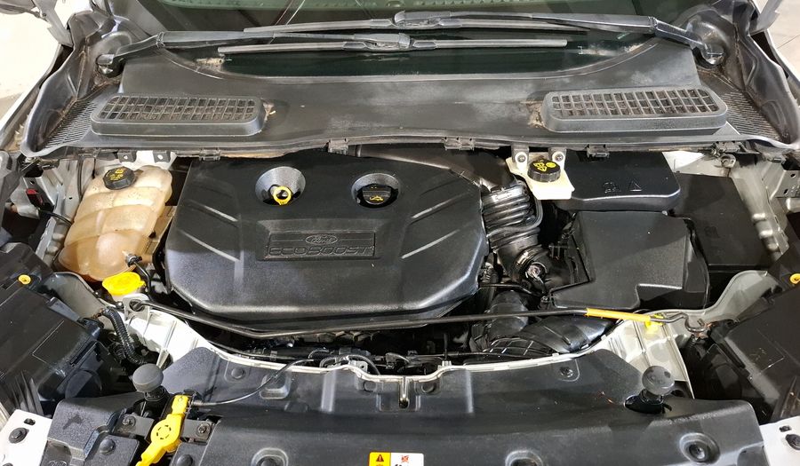 Ford Escape 2.0 TREND ADVANCE ECOBOOST I4 AT Suv 2015