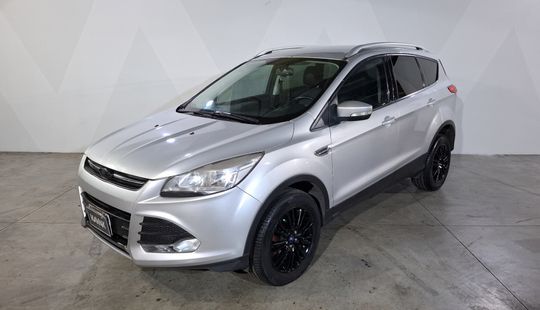 Ford • Escape