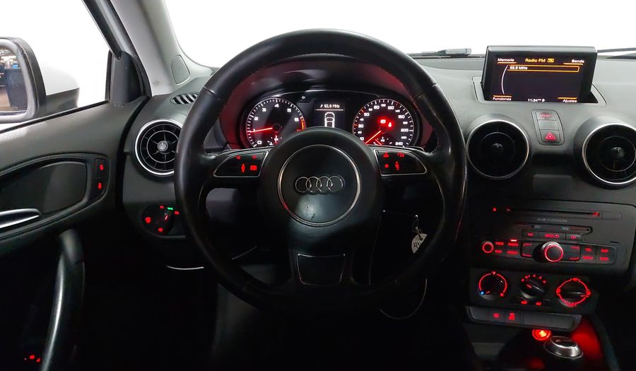 Audi A1 1.4 TFSI COOL S TRONIC Hatchback 2013