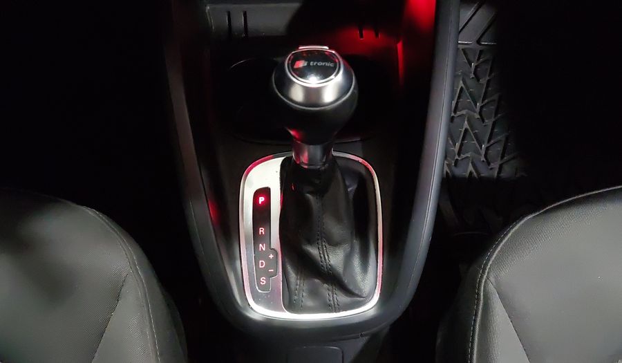 Audi A1 1.4 TFSI COOL S TRONIC Hatchback 2013