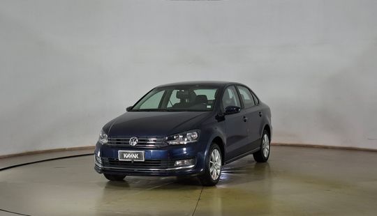 Volkswagen • Polo