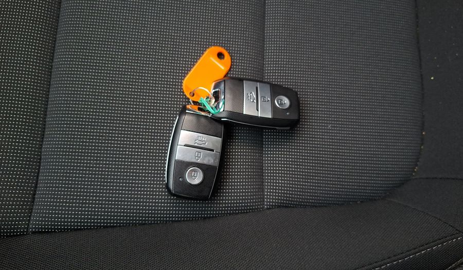 Kia Rio 4 1.4 EX FULL Sedan 2023